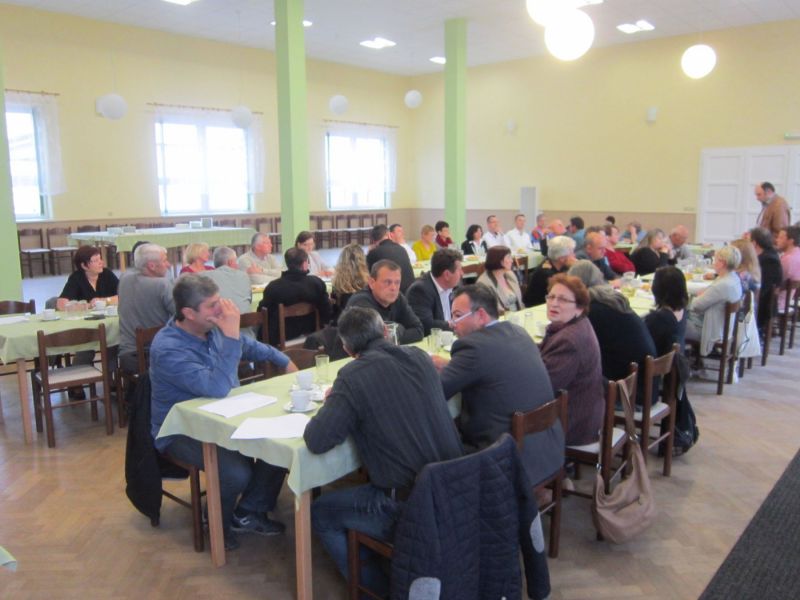 Členská schůze Regionu Podluží 12.5.2016 ve Starém Poddvorově